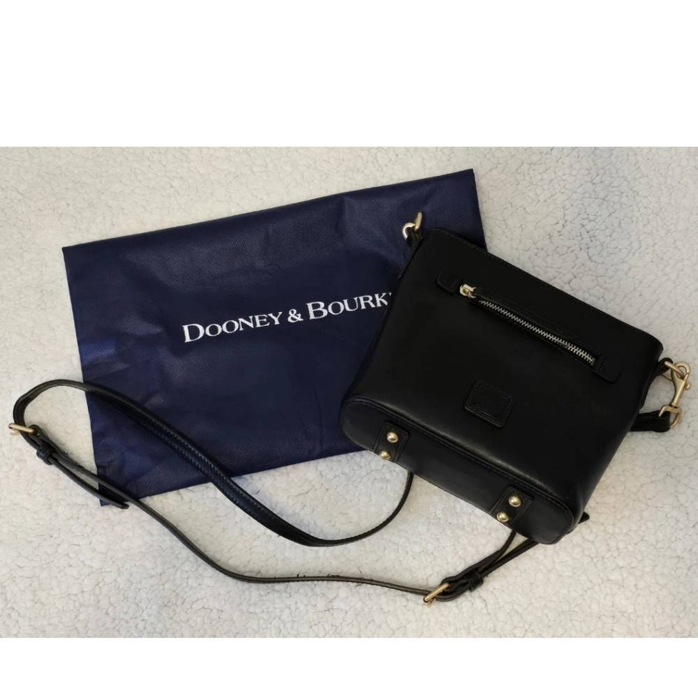 Dooney & Bourke Florentine Small Zip Crossbody